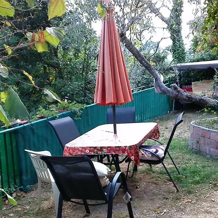 Casa Indipendente Nel Verde *